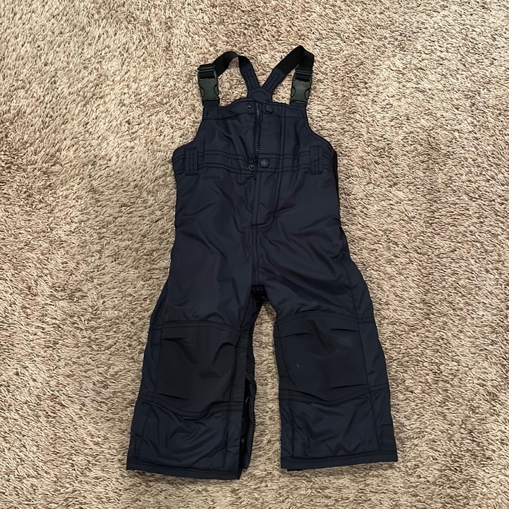 gap kids winter snow bib in black. Size 18-24 months